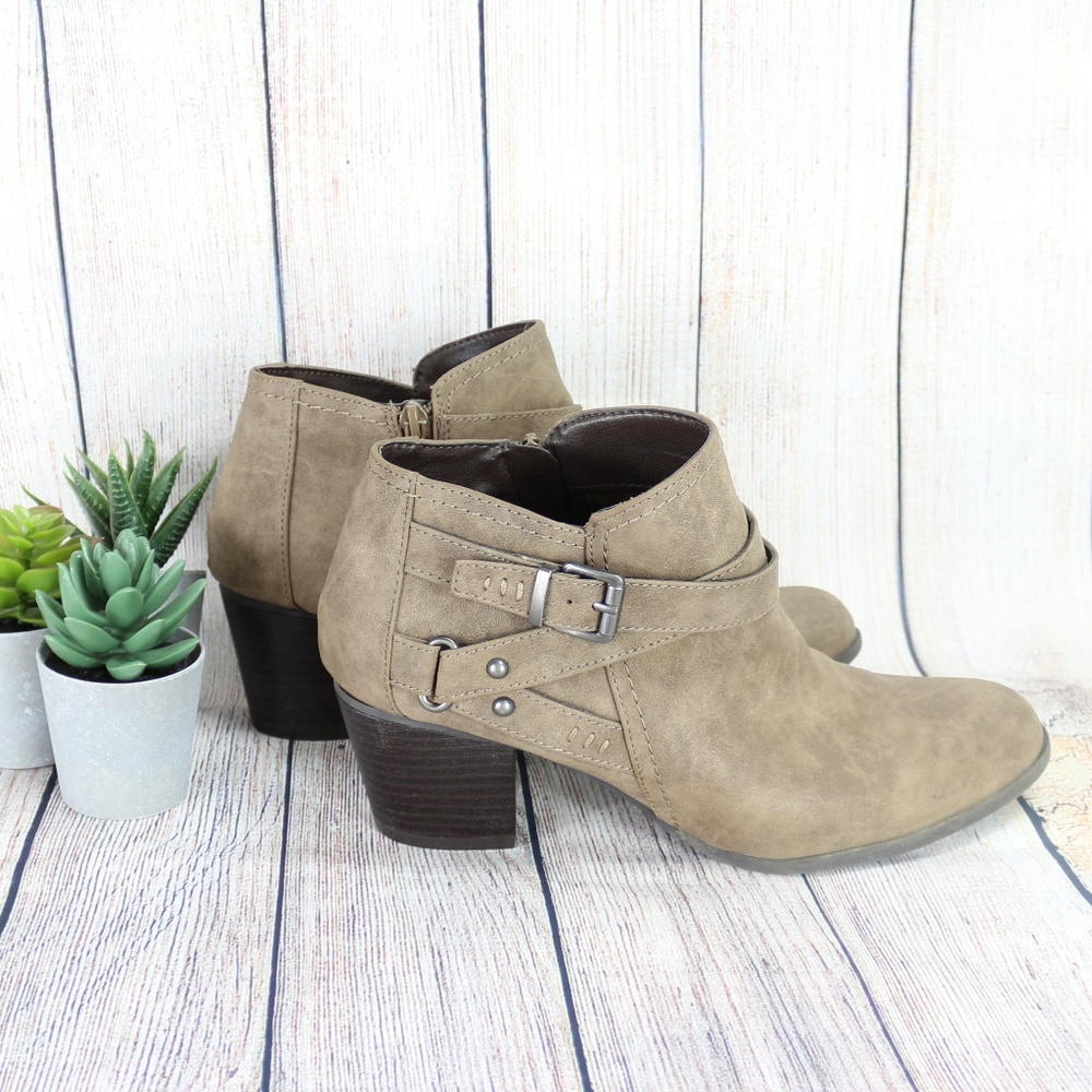 Indigo Rd Vegan Leather Taupe Booties - 11M